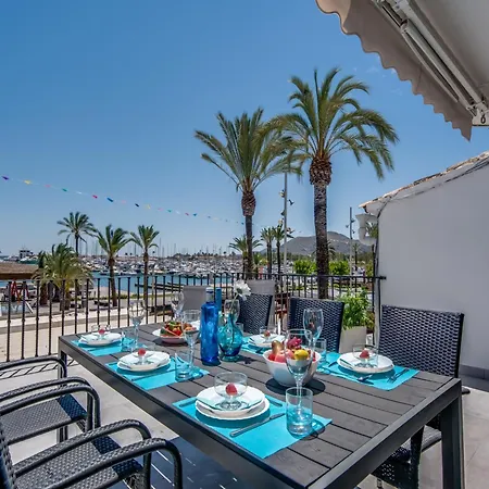 Seafront With Balcony